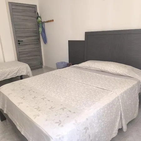 Habitación en casa particular Oasis Alicante